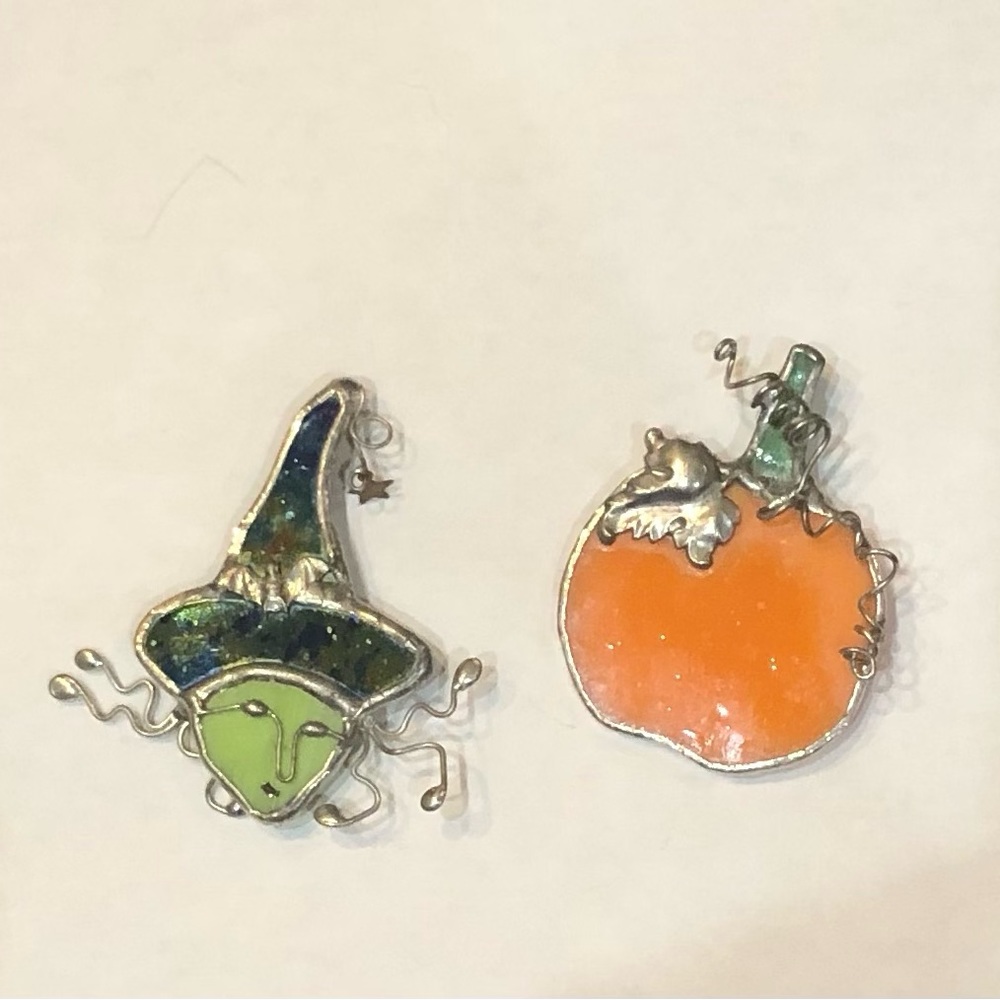 Witch and Pumpkin Halloween Brooches